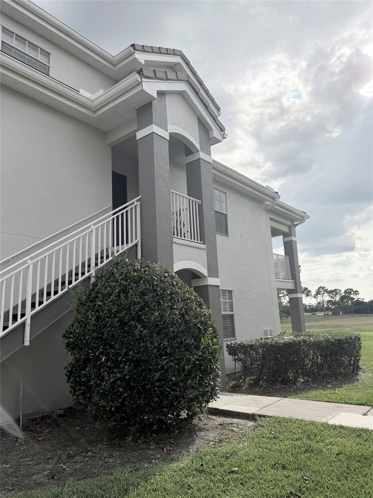 Photo 5 of 13827 FAIRWAY ISLAND