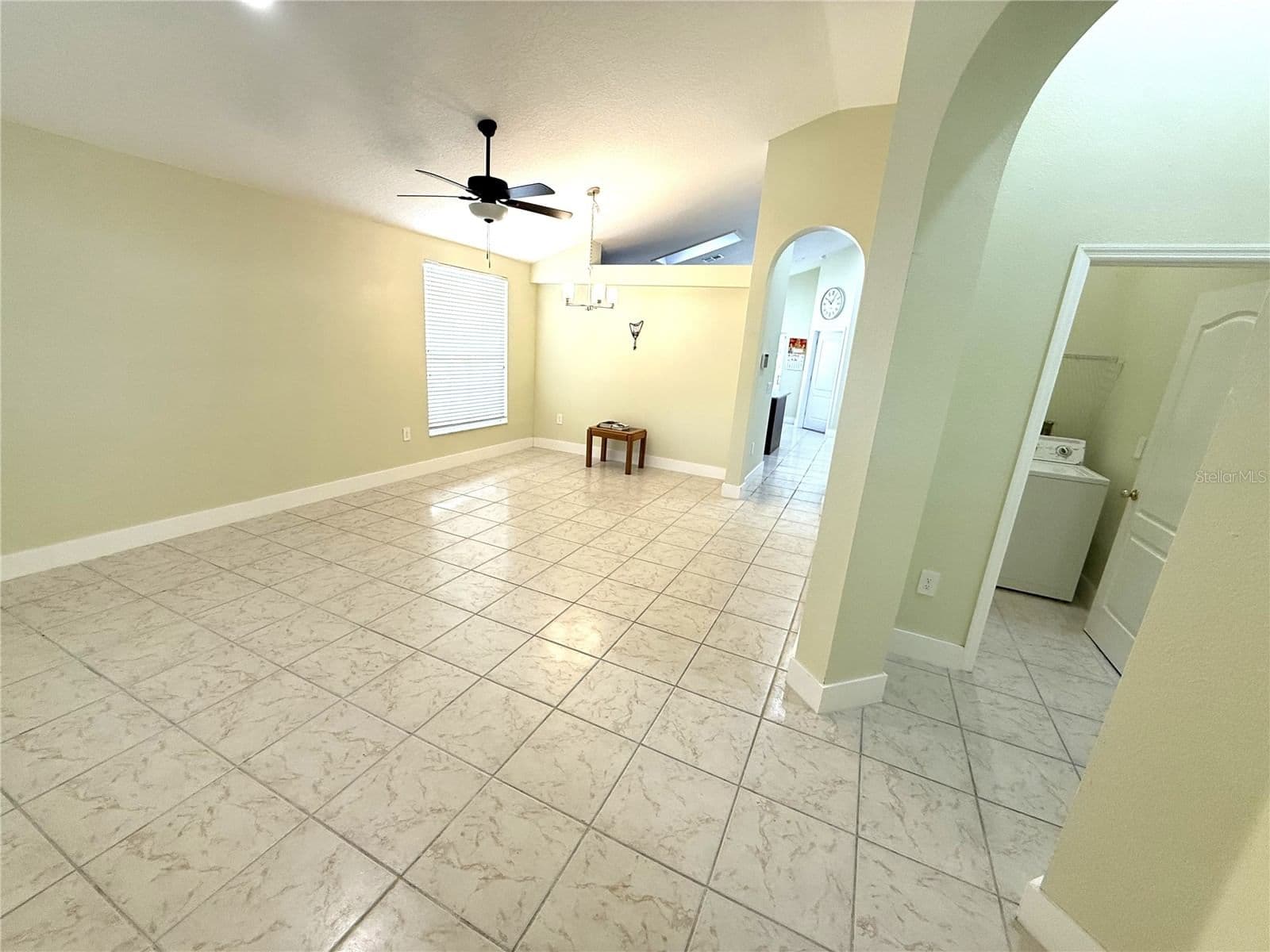 4207 ANDOVER CAY