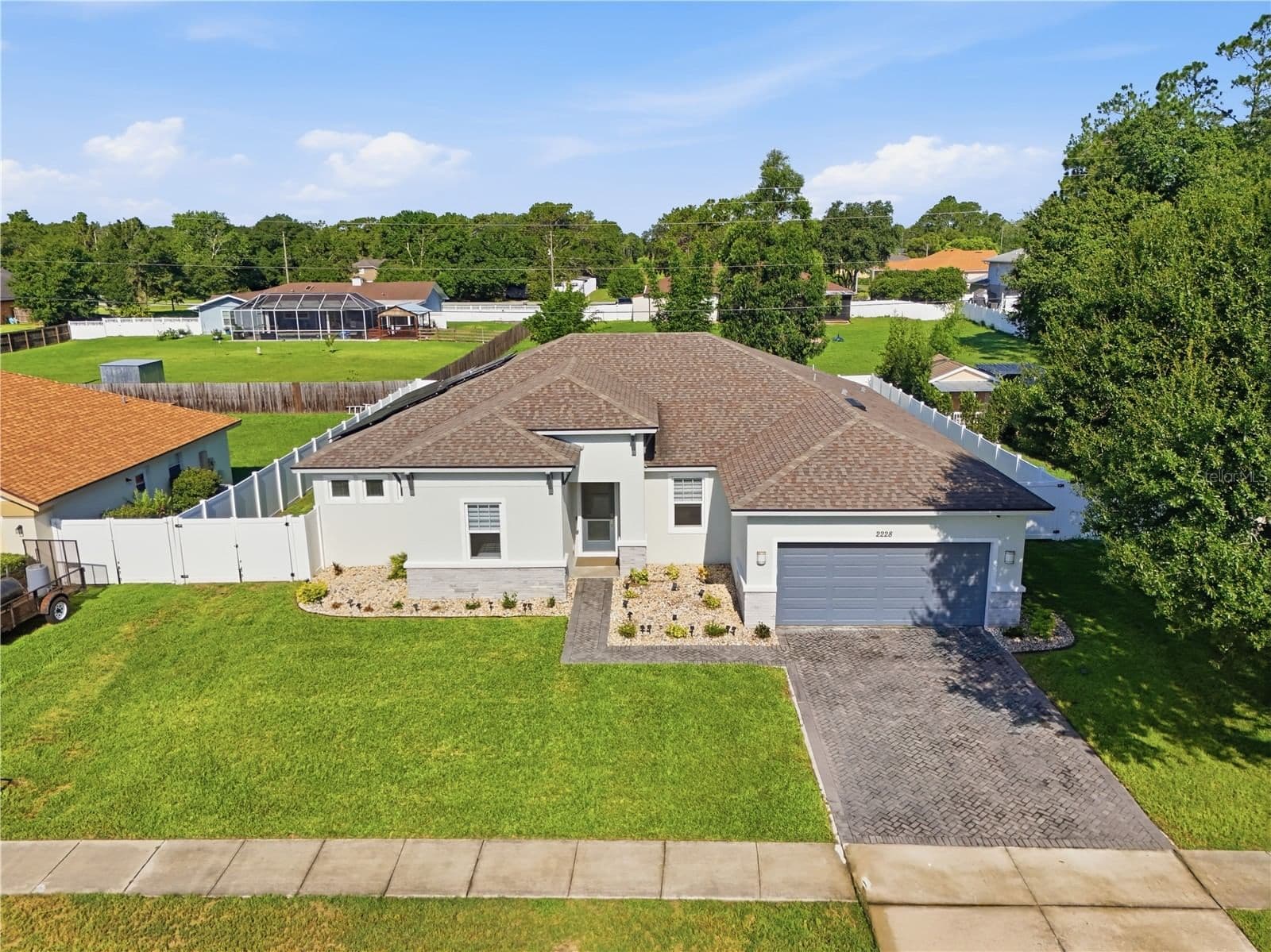 2228 BANCROFT