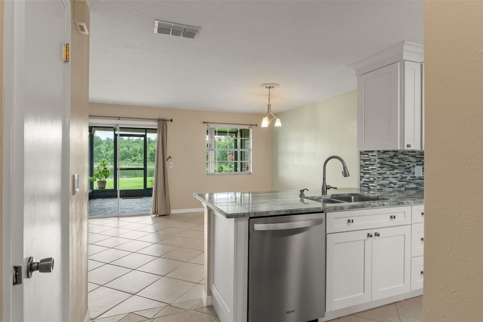 11715 WINDBOURNE