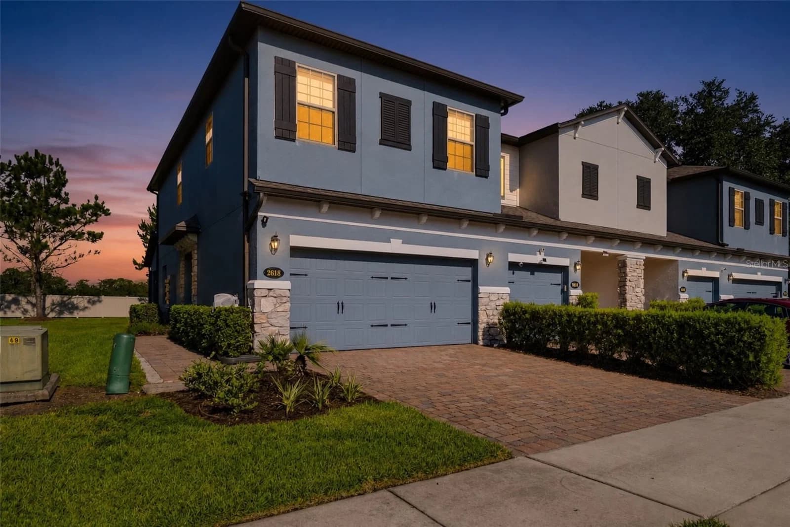 2618 WHITE ISLE Lane