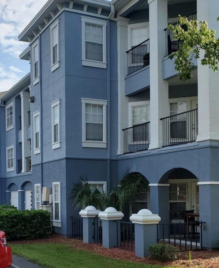 3621 CONROY