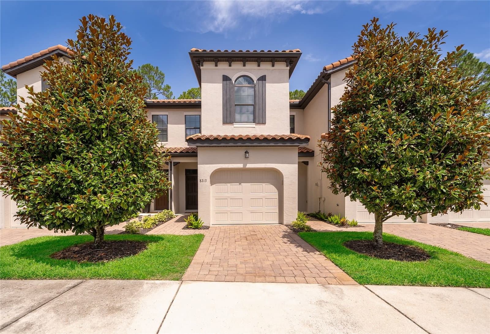 8213 ROSEVILLE