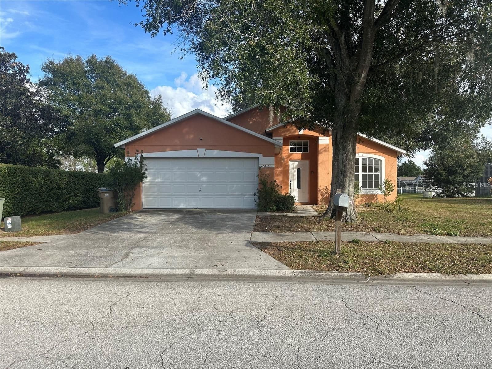 17432 WOODCREST