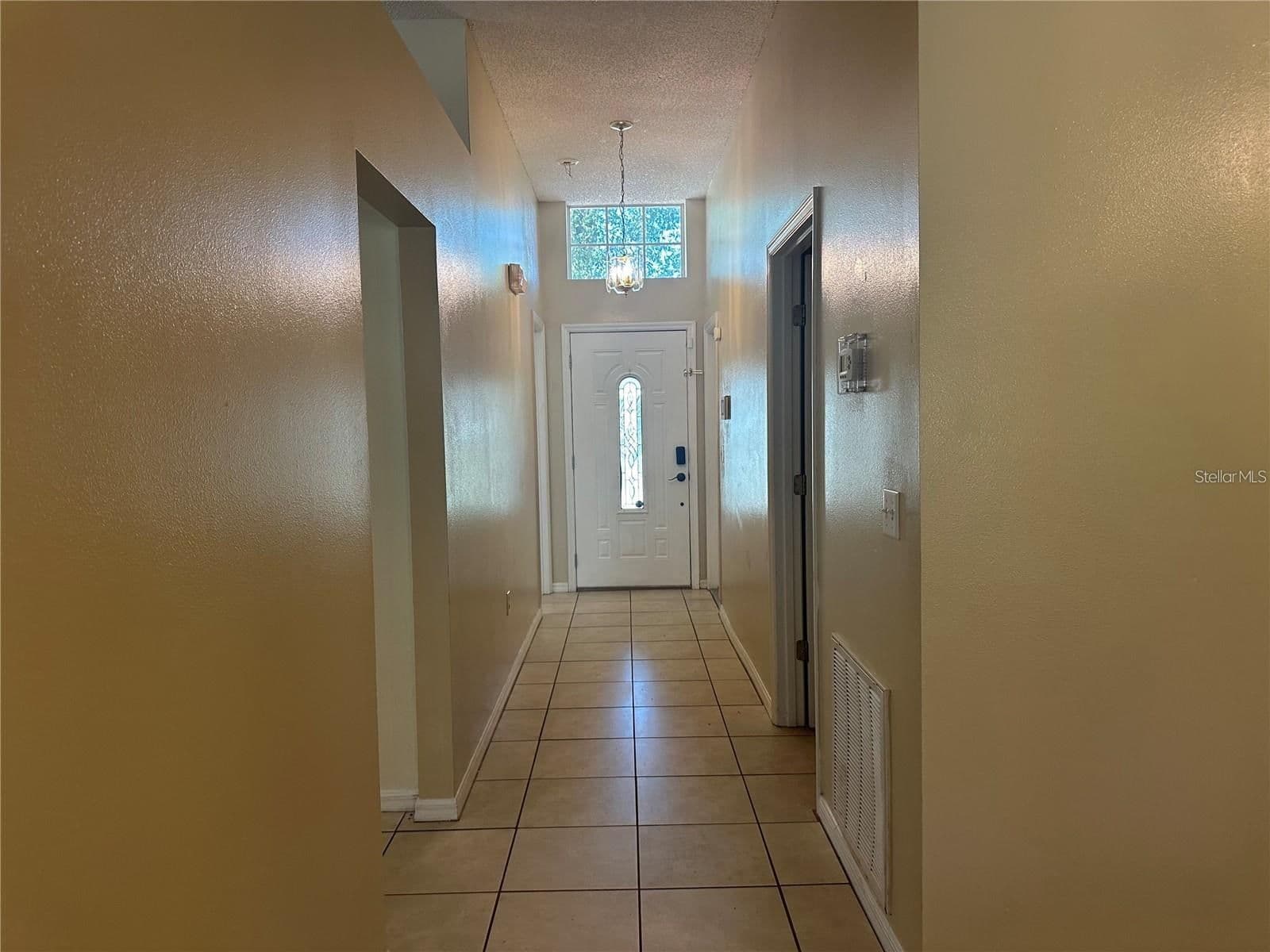 17432 WOODCREST