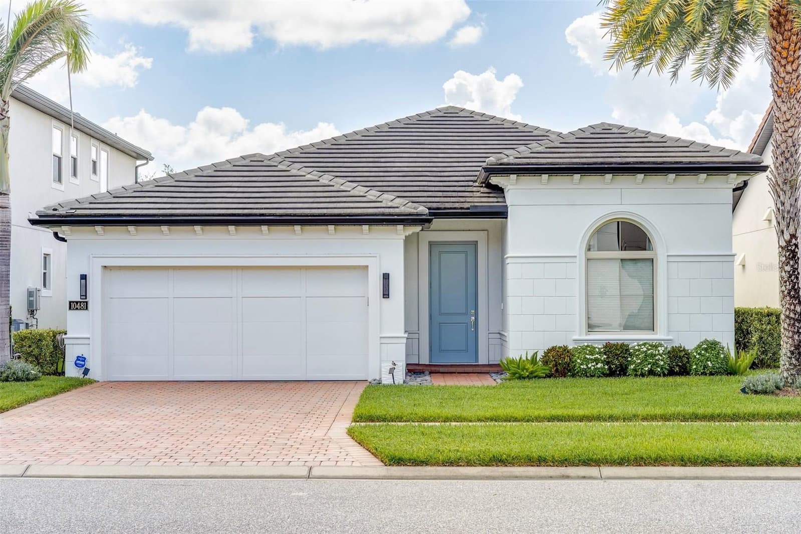 10481 ROYAL CYPRESS