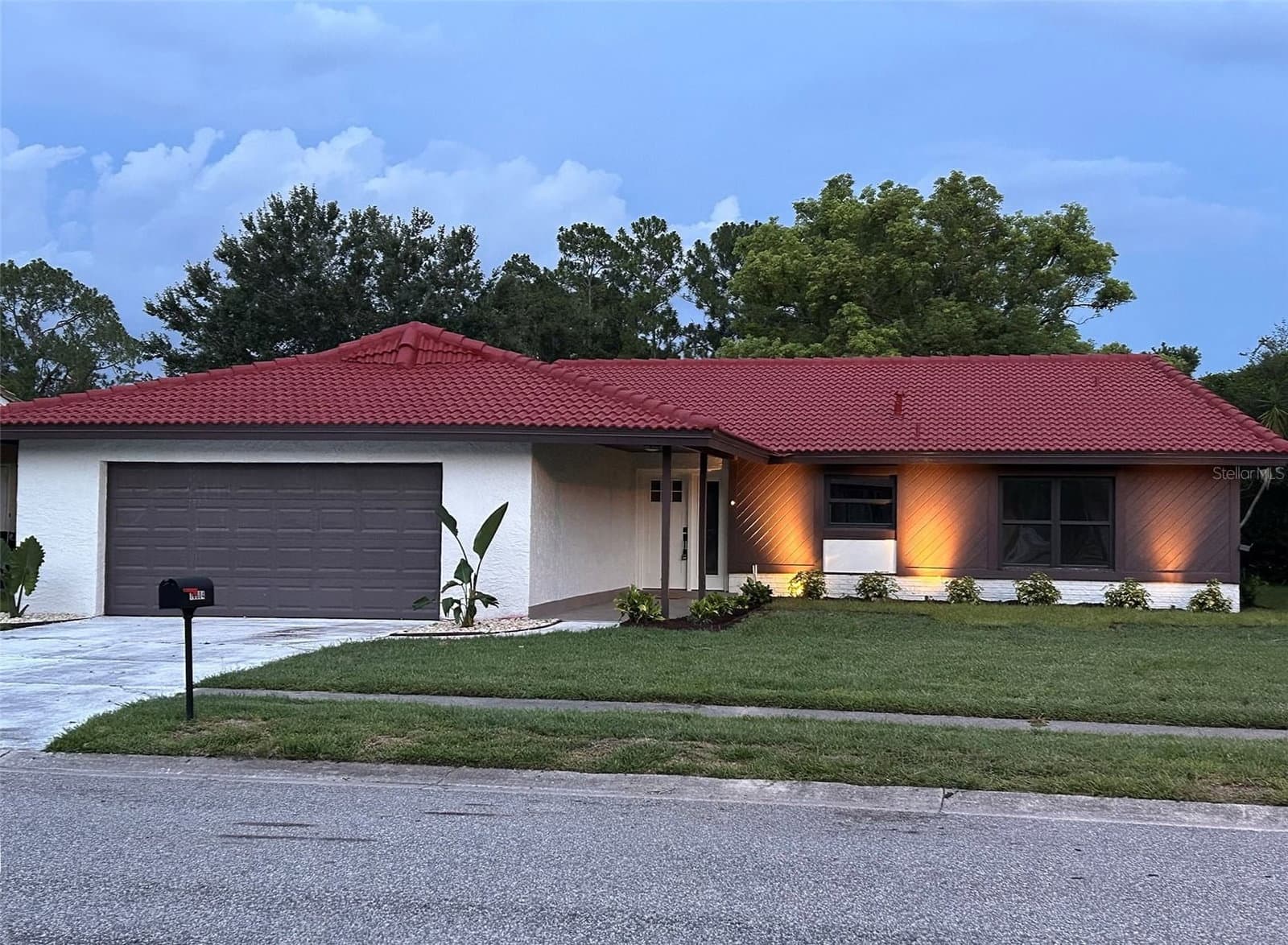 10604 WHITMAN