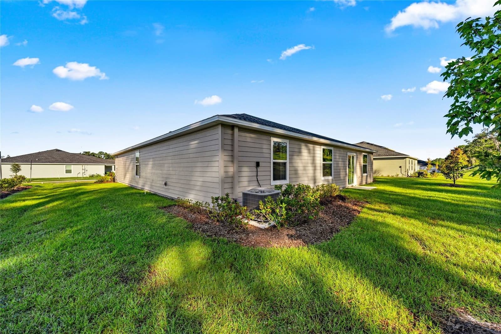Photo 5 of 8059 45TH