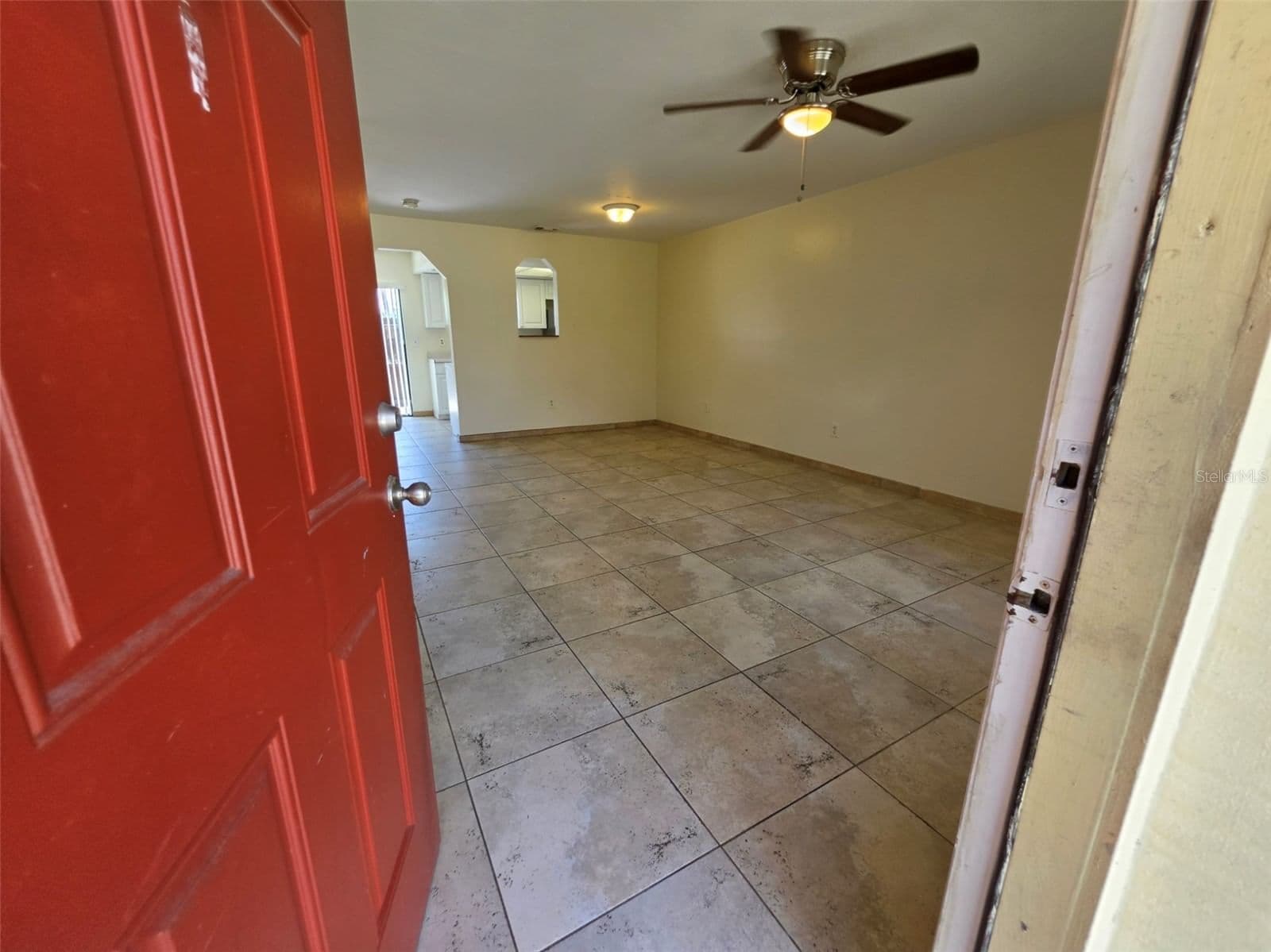 Photo 4 of 7450 WYNNEWOOD