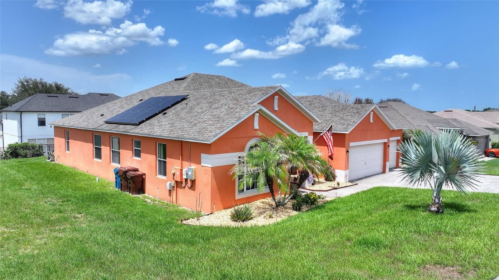 212 BROOKSHIRE