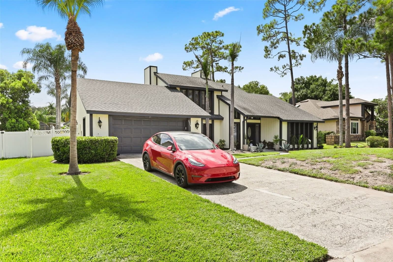 9524 BAY VISTA ESTATES