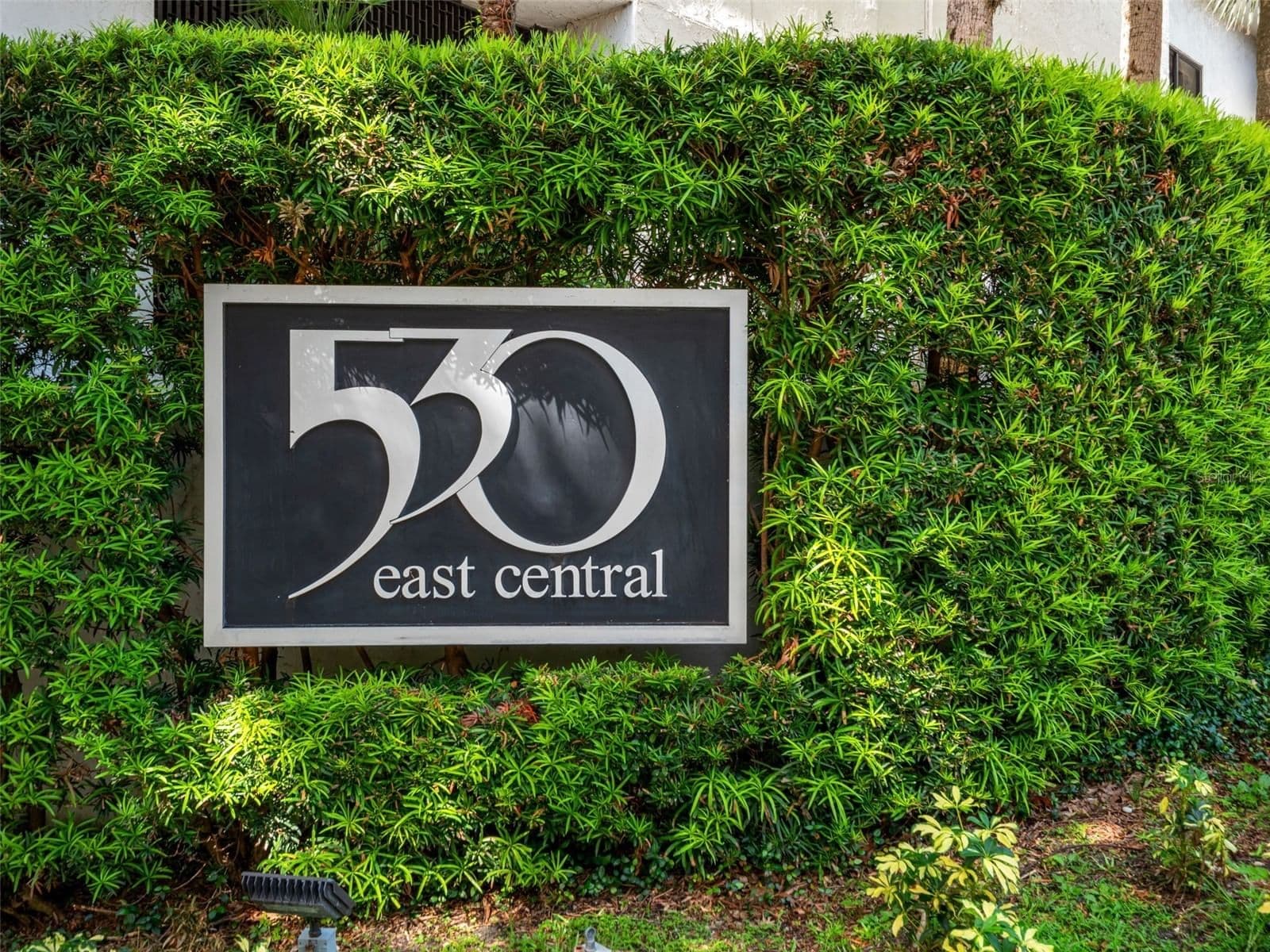 530 CENTRAL