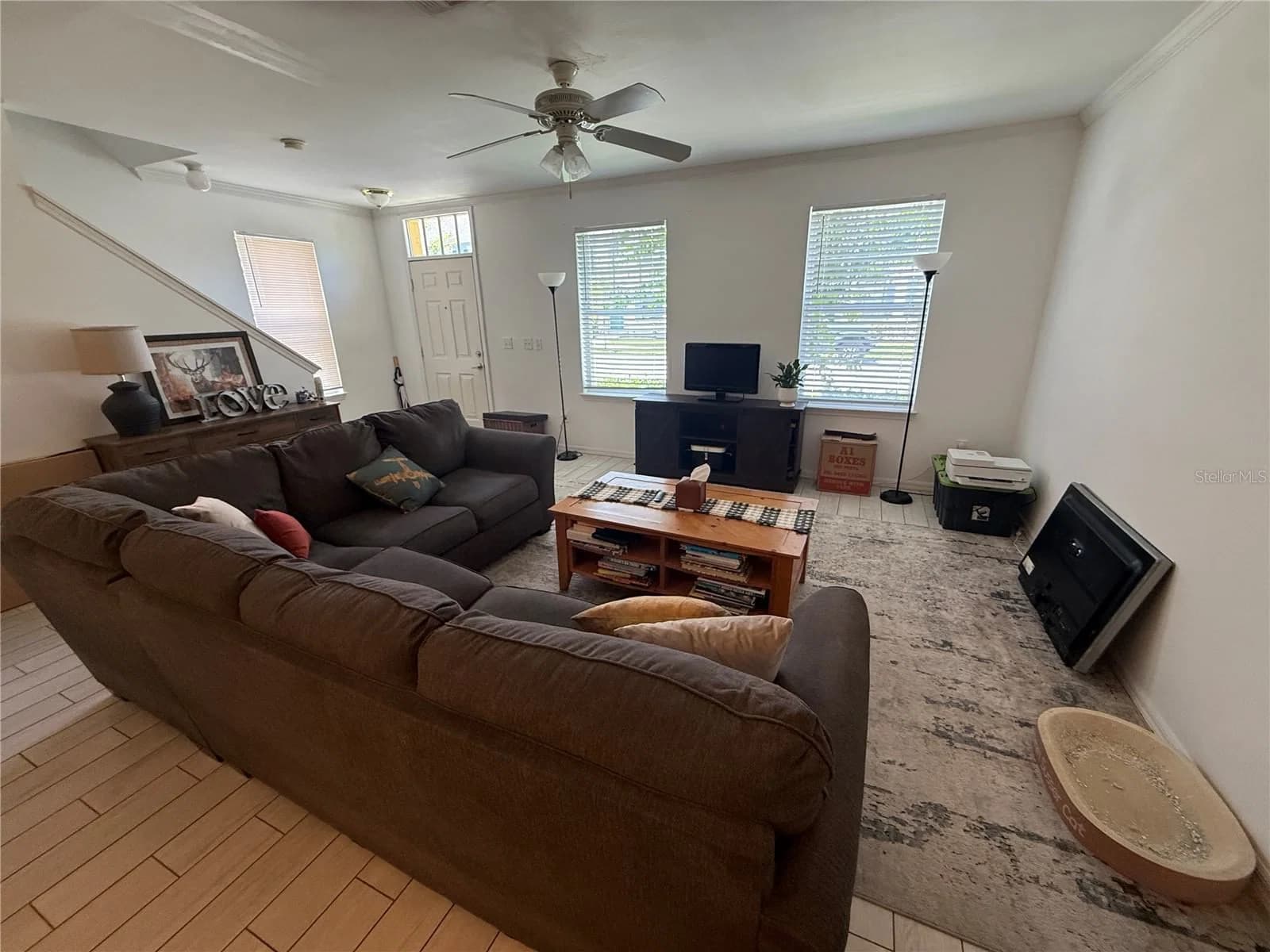 Photo 4 of 705 CENTERVALE Drive