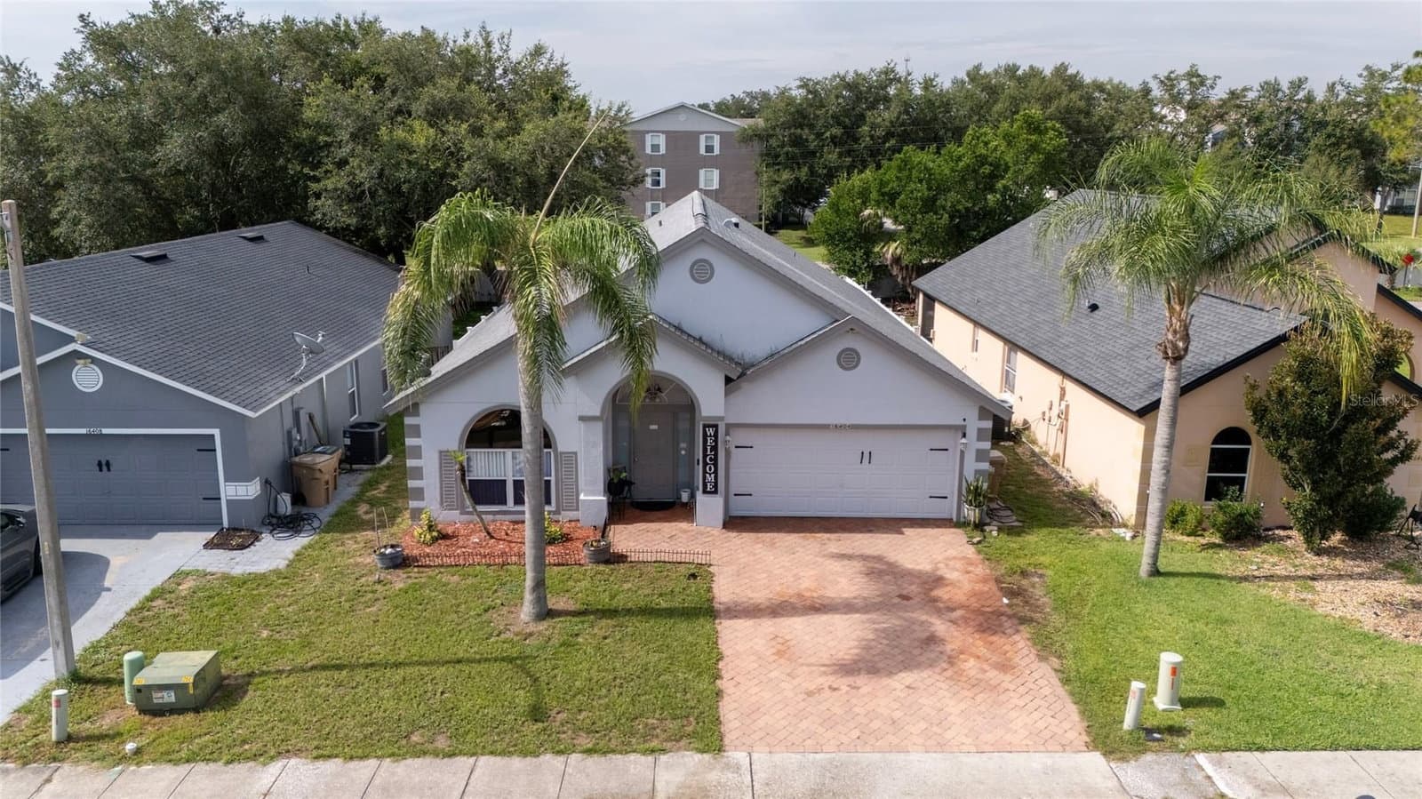 Photo 4 of 16404 COOPERS HAWK