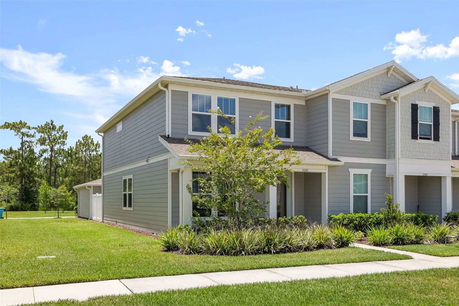 5592 PINELAND