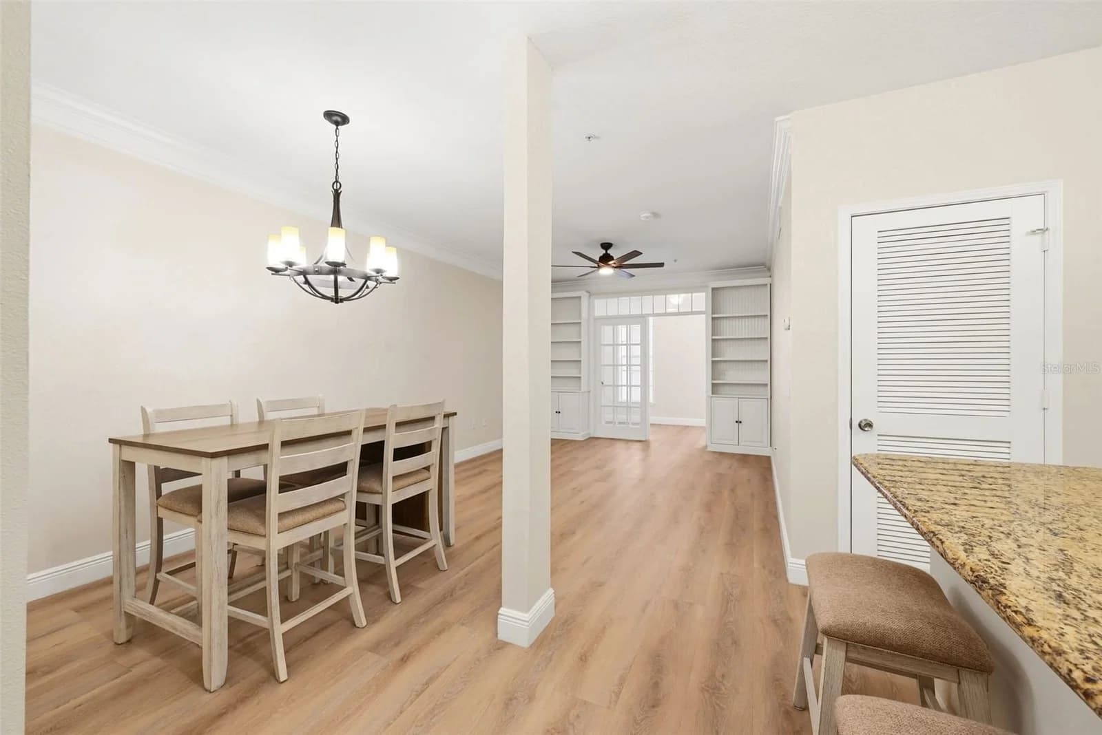 Photo 5 of 239 LONGVIEW Avenue #207