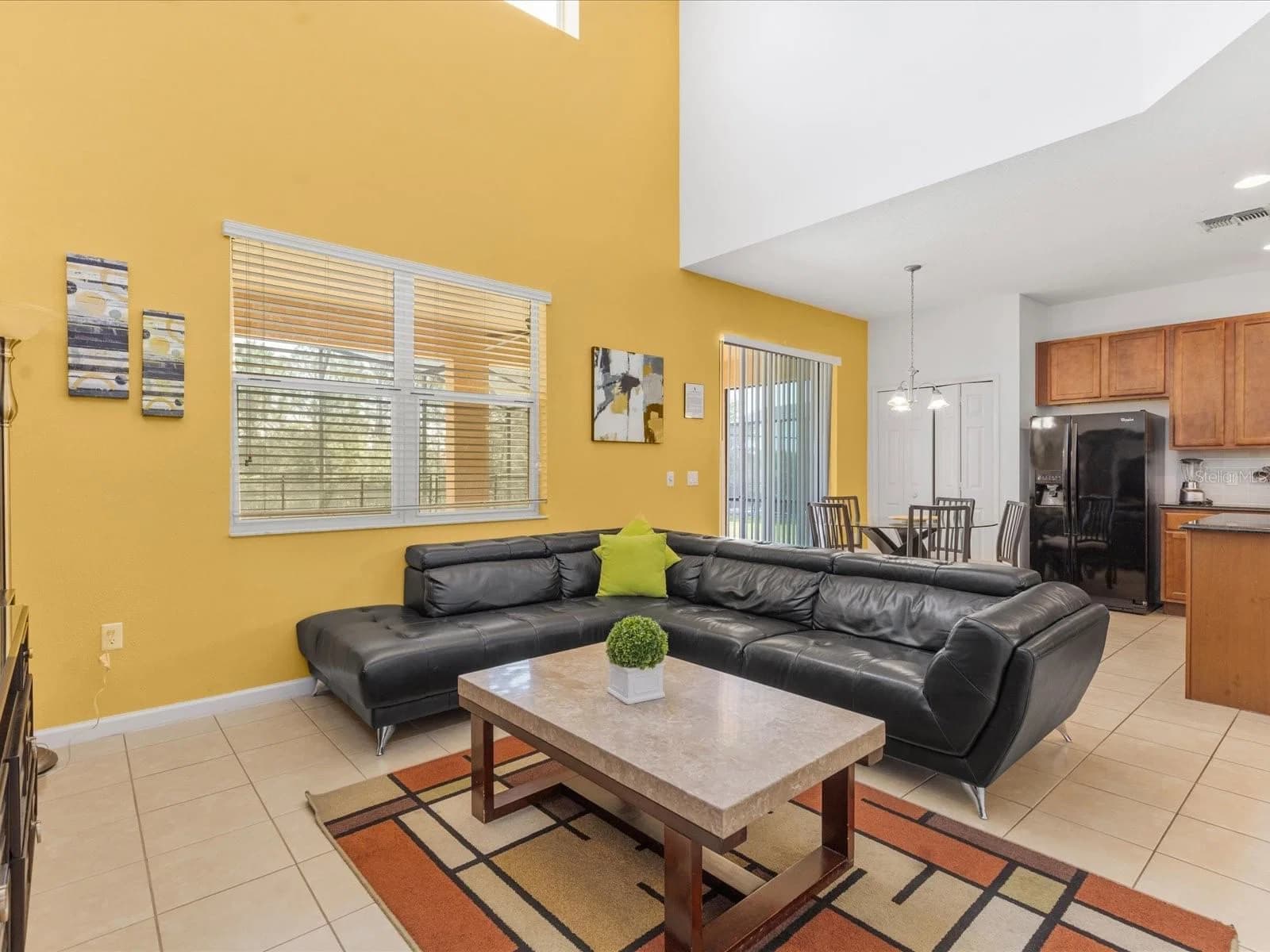 Photo 4 of 411 CABELLO Drive