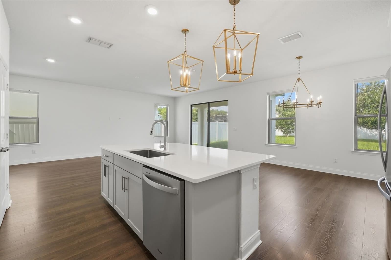 9535 JUNIPER MOSS