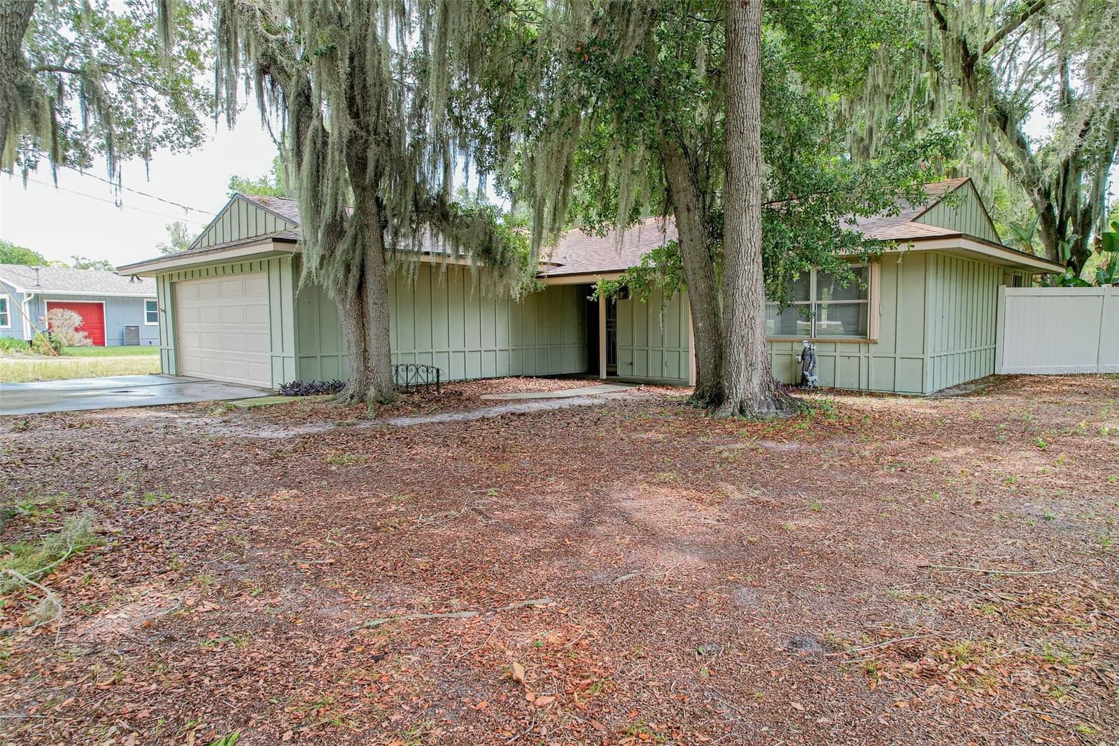 4604 CRYSTAL BEACH