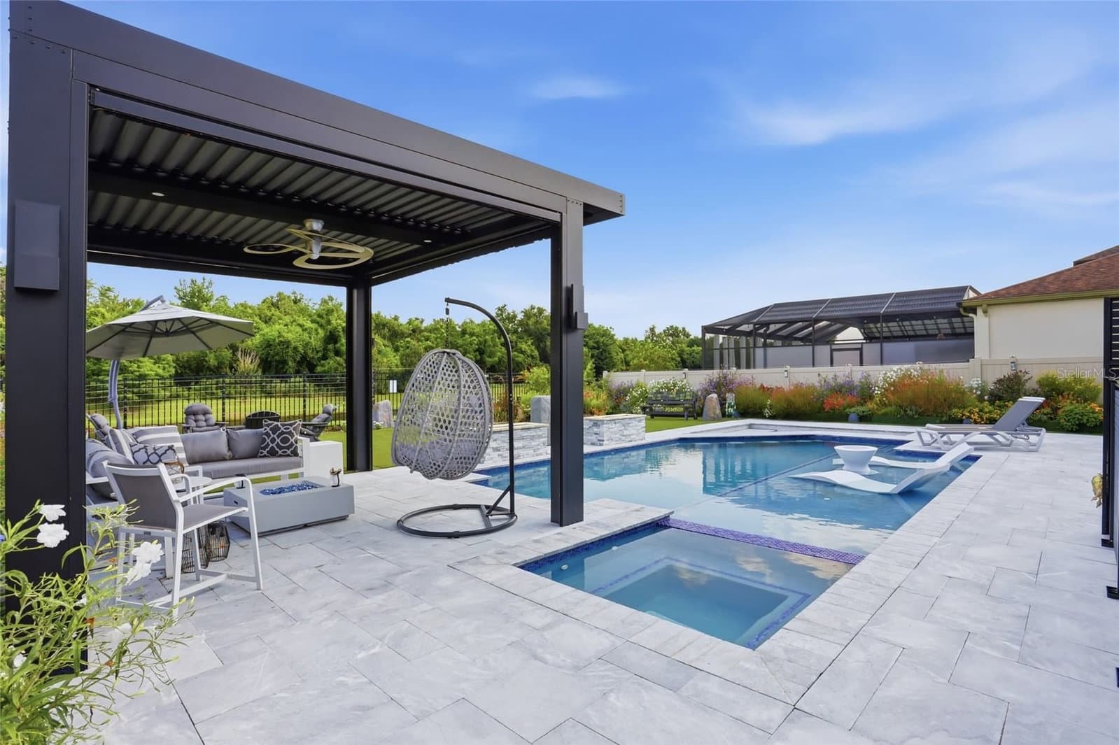 14384 SUNBRIDGE