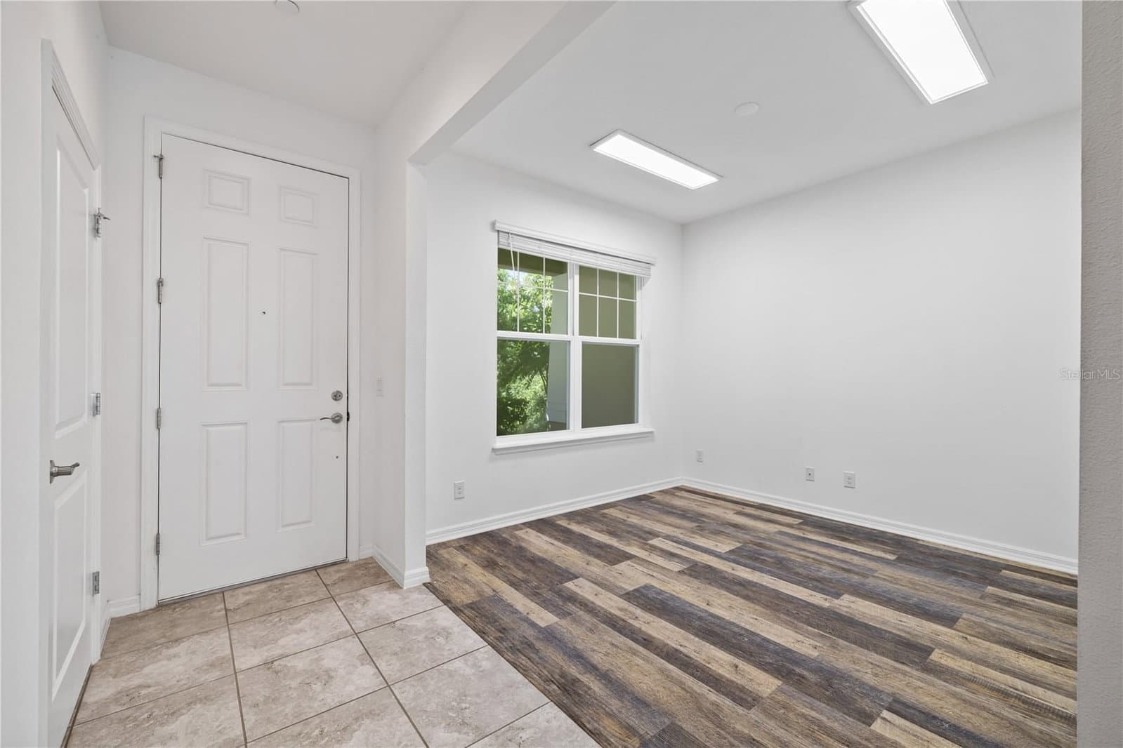 Photo 5 of 10509 SPRING ARBOR