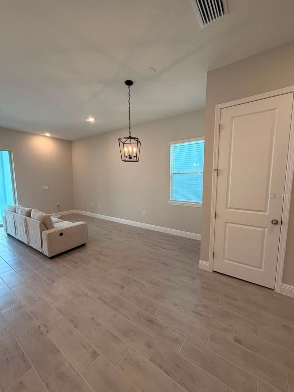 Photo 5 of 16968 HAMLIN OASIS