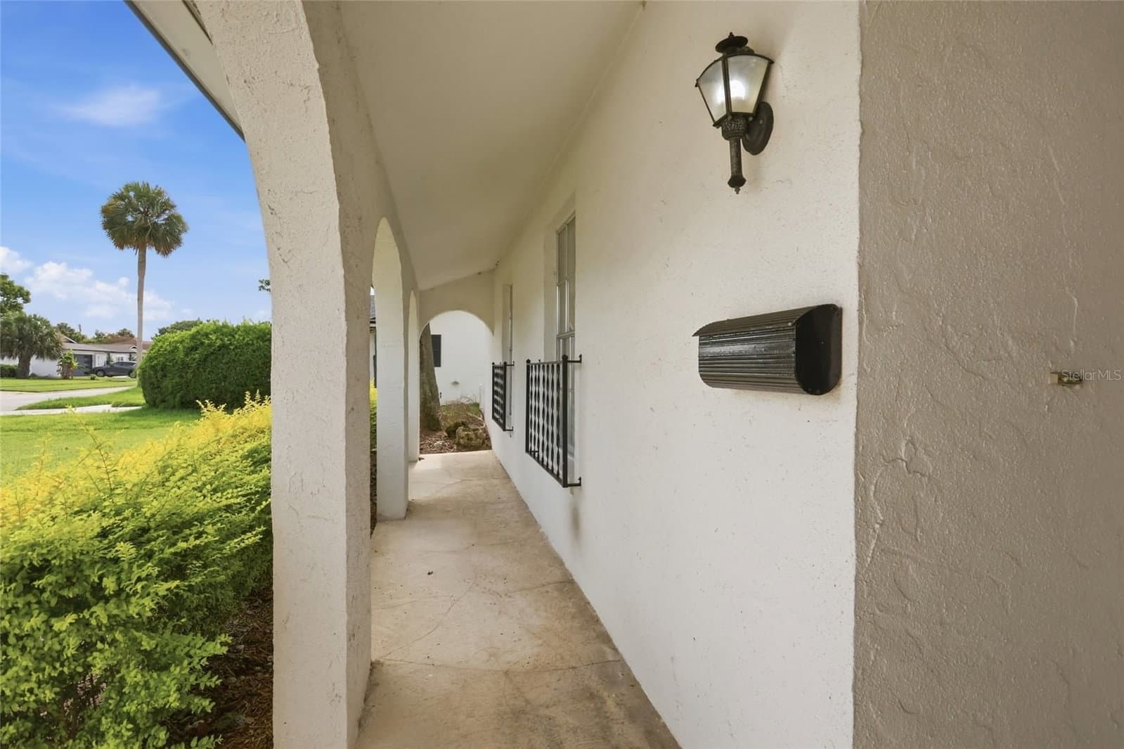 2703 TIERRA