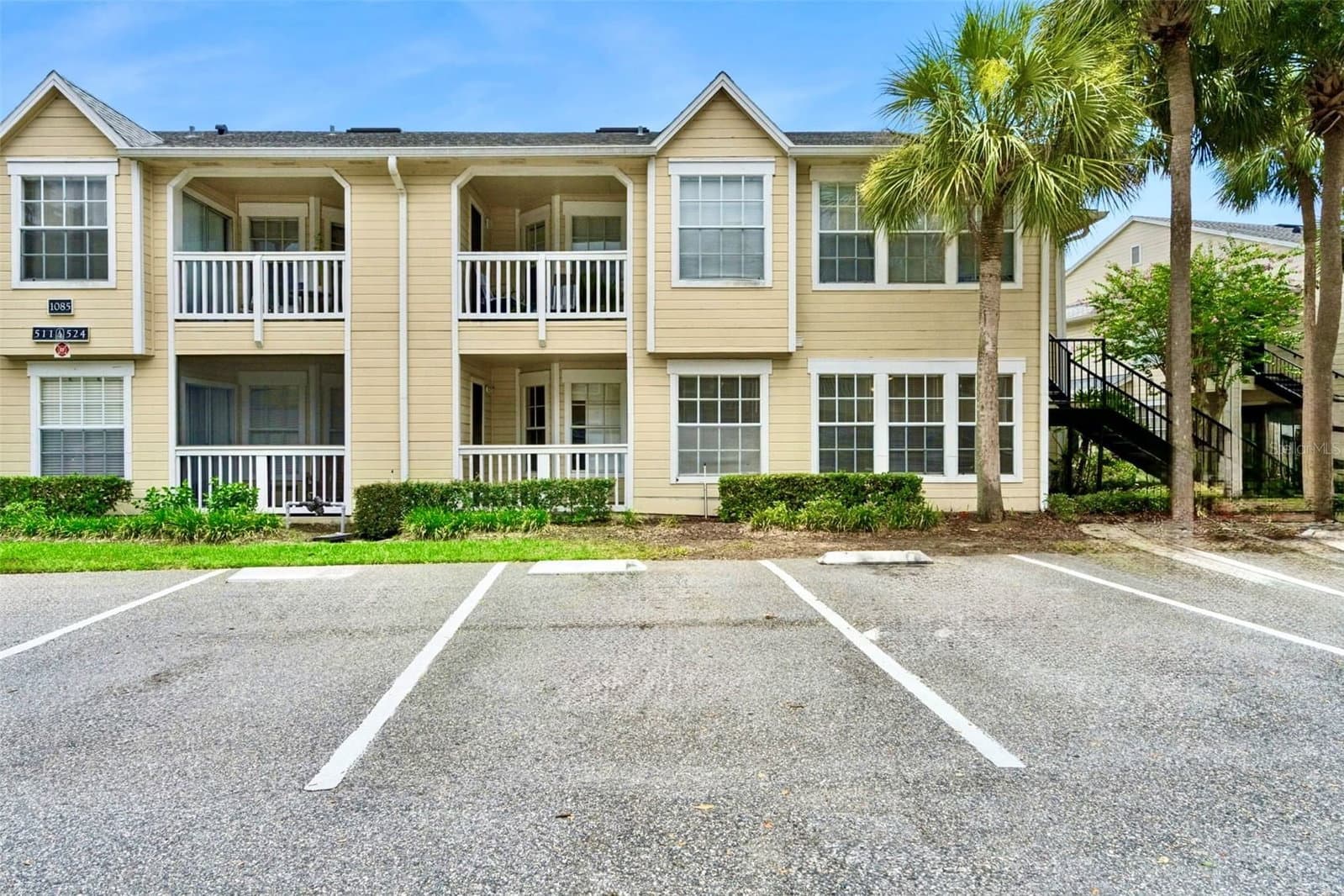 1085 HIAWASSEE