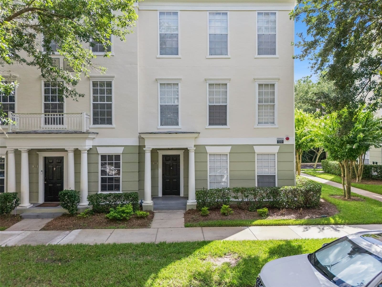 310 GRAND MAGNOLIA