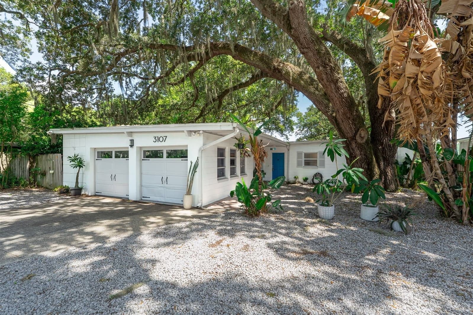 3107 LAKE MARGARET