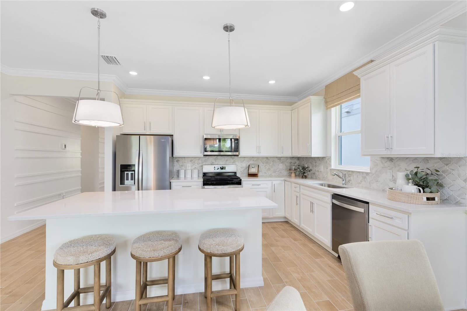 Photo 4 of 16207 TROPICAL SAGE DRIVE