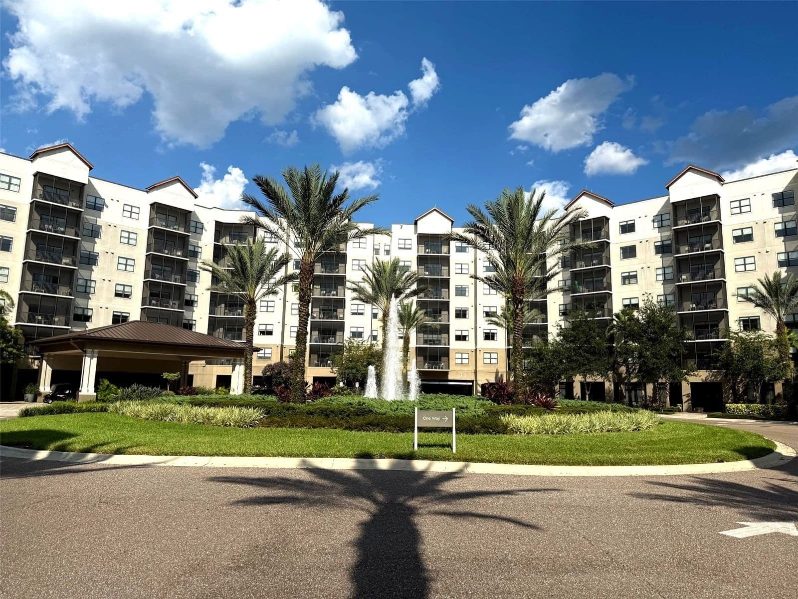 14501 GROVE RESORT