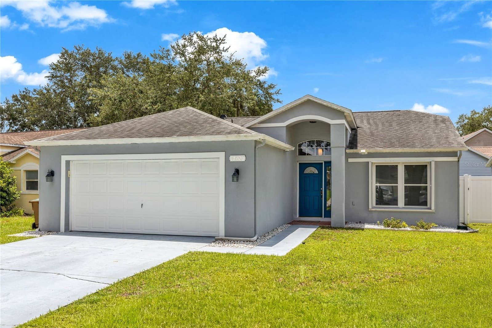 17020 WOODCREST