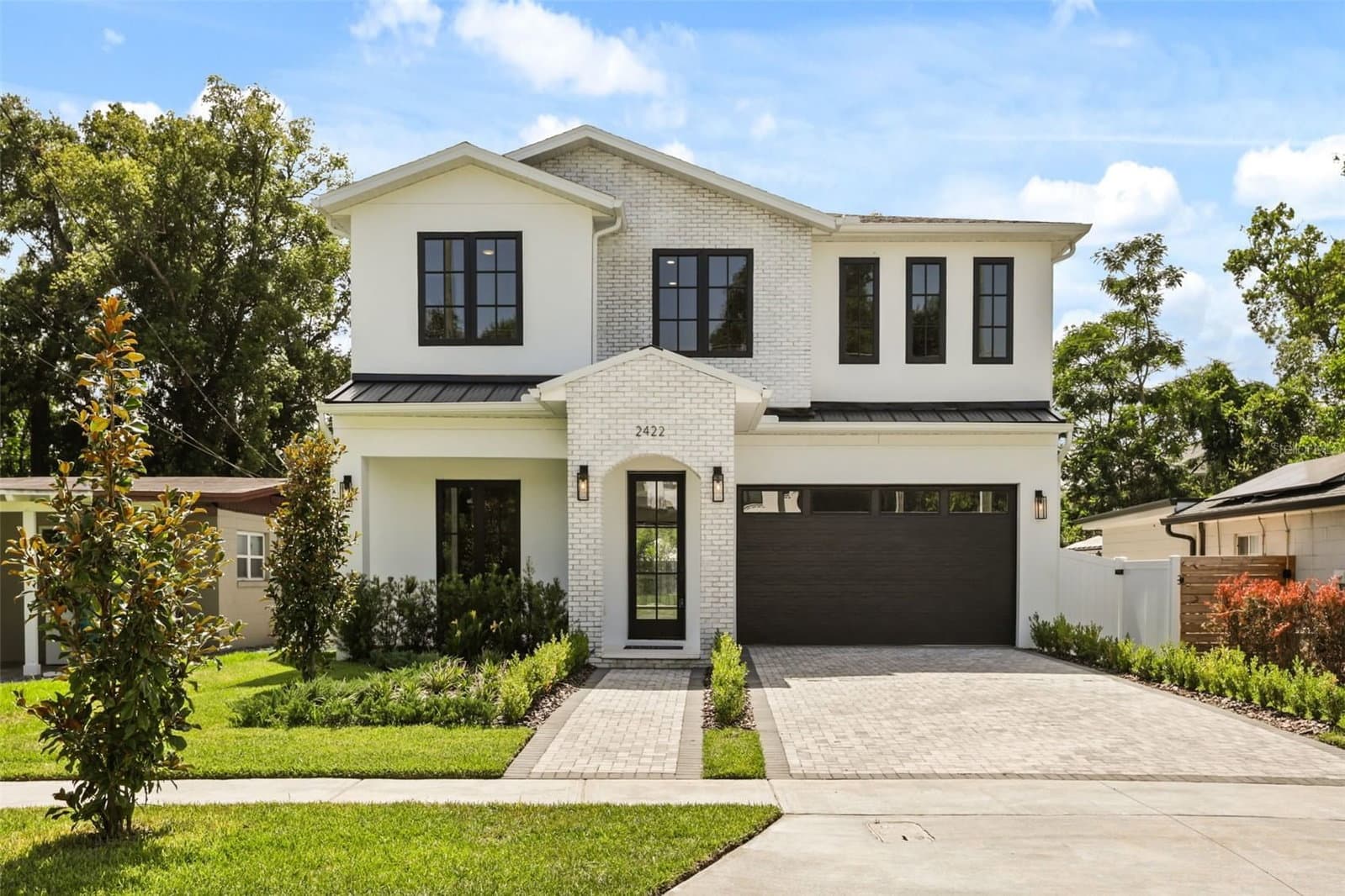2422 MUSSELWHITE