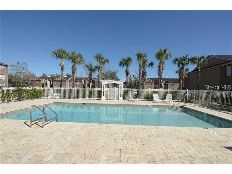 4367 THORNBRIAR
