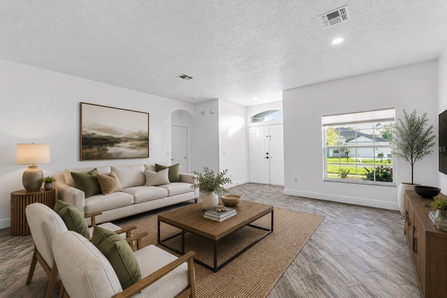 Photo 4 of 2031 WINTERMERE POINTE
