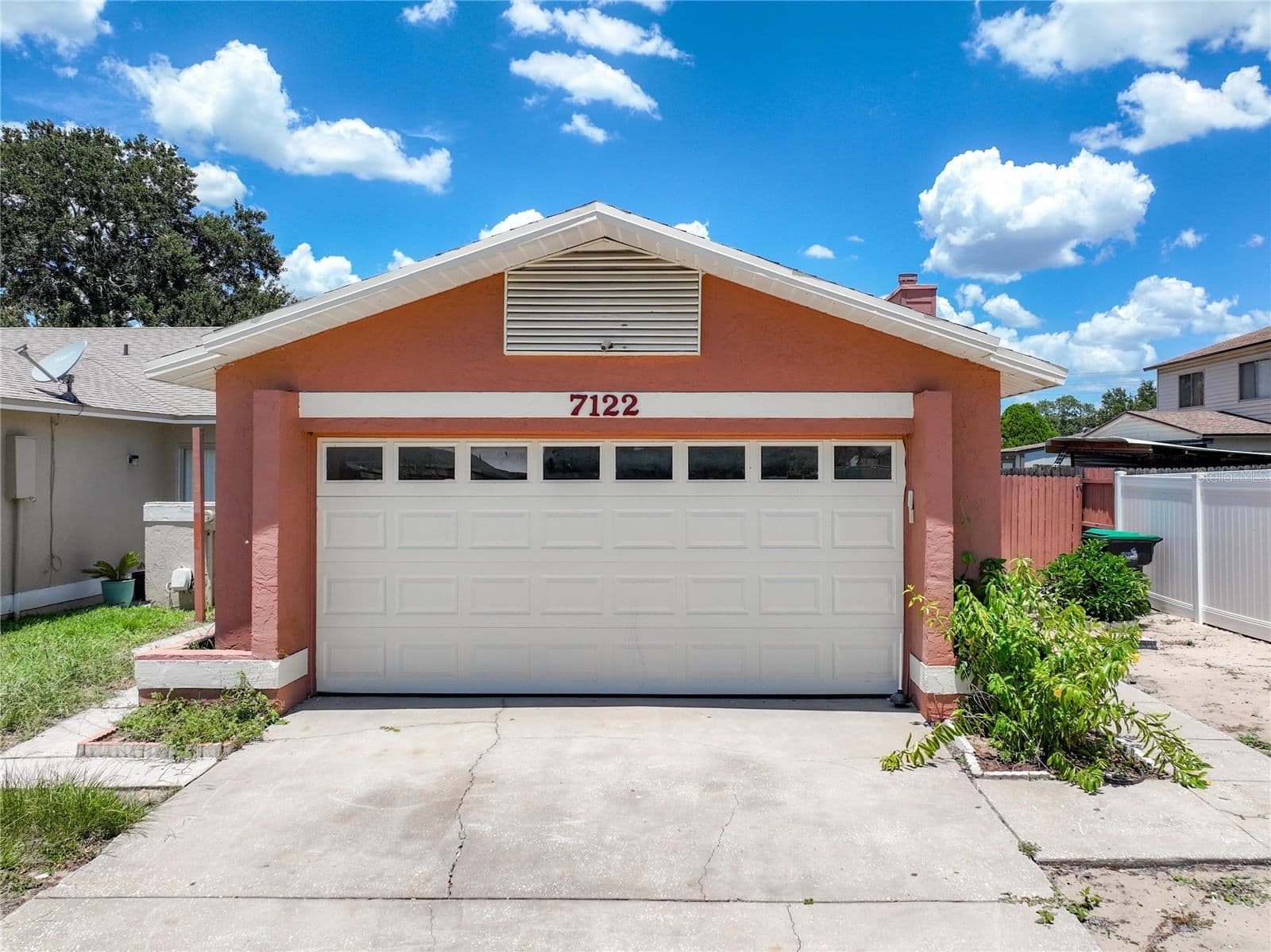 Photo 4 of 7122 HARBOR HEIGHTS