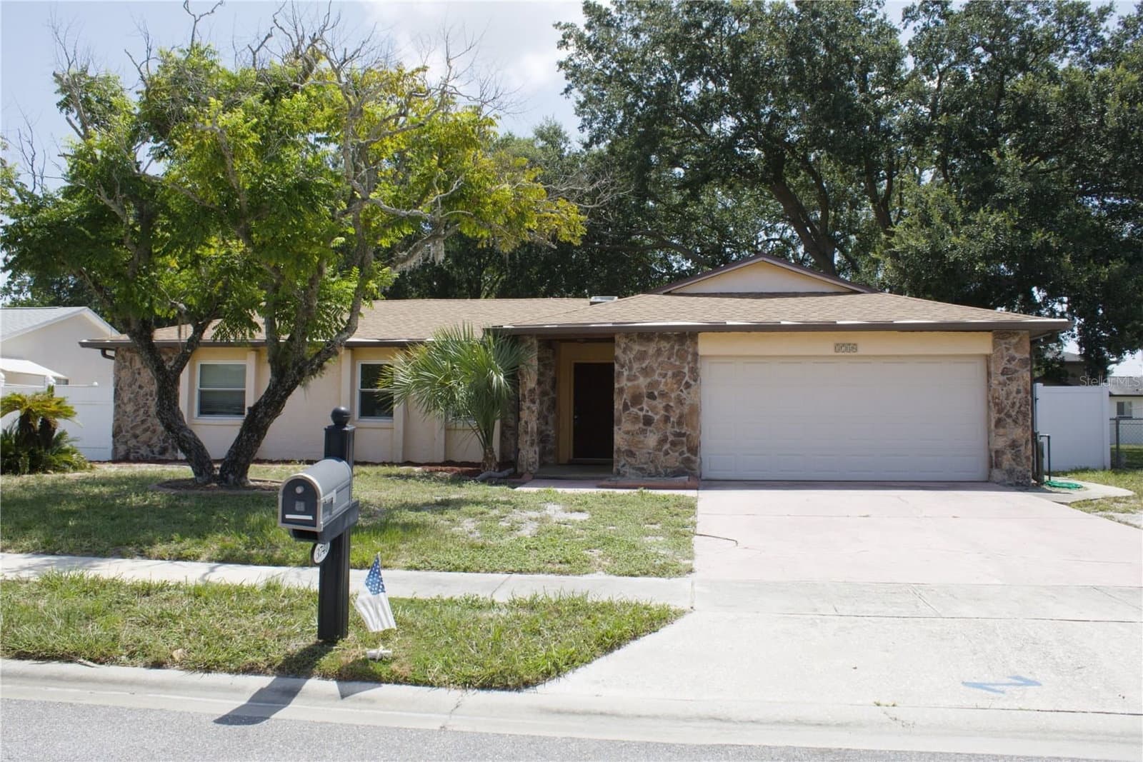 3740 HAWTHORNE