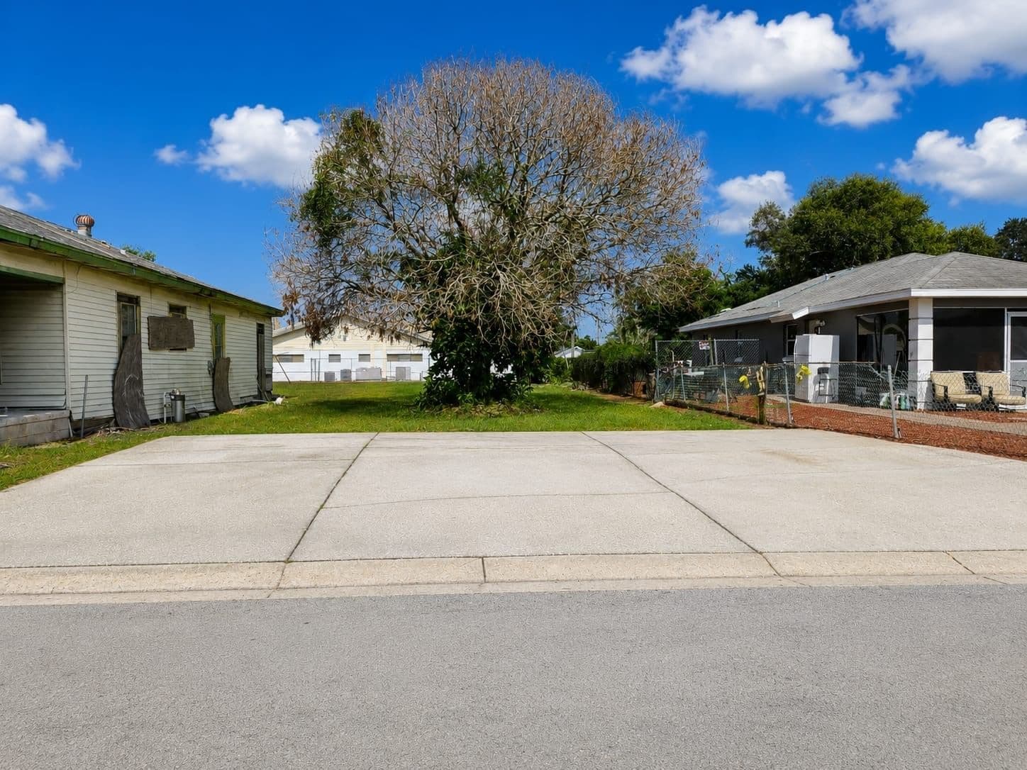 D, Lake Wales, FL