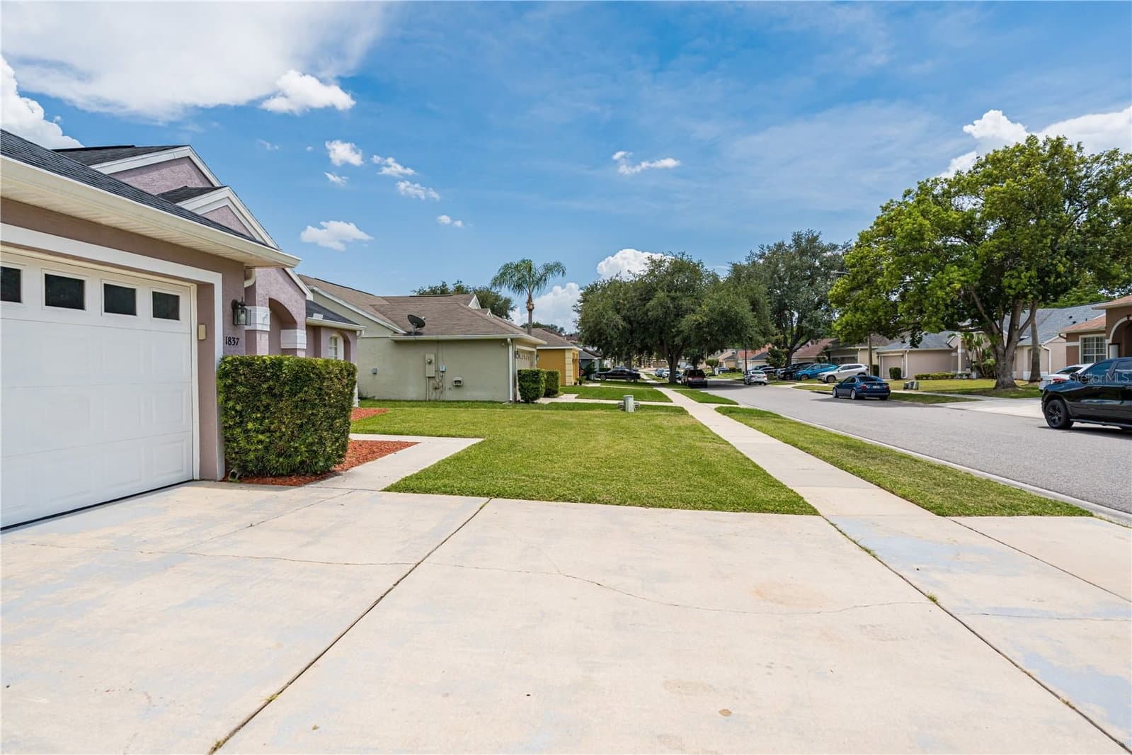 Photo 4 of 1837 FLORENCE VISTA