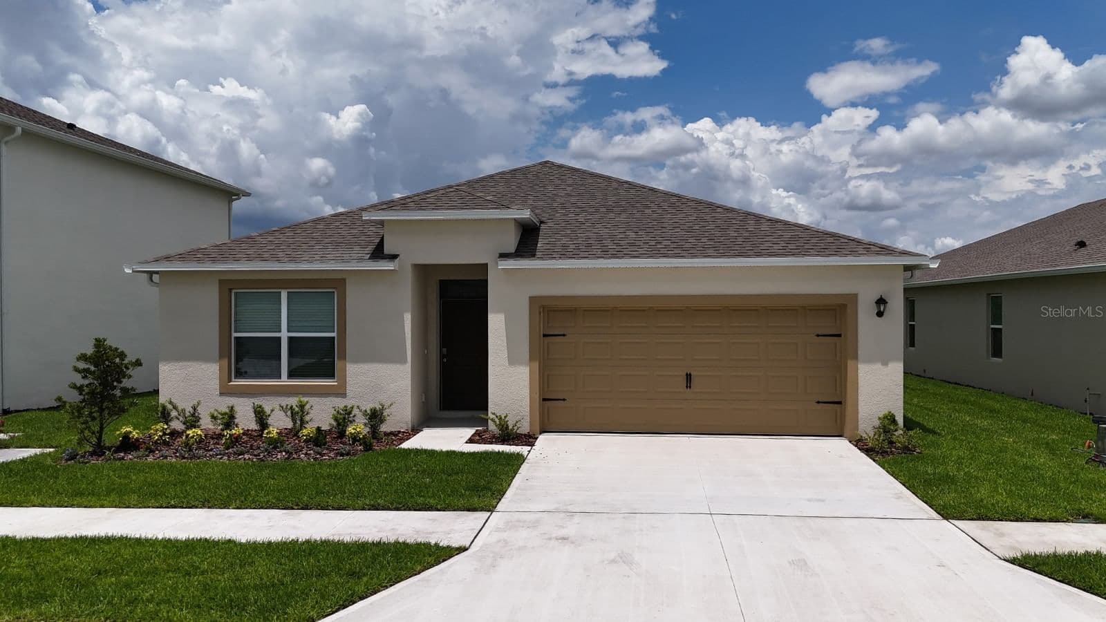 4262 LESTER, Lake Wales, FL