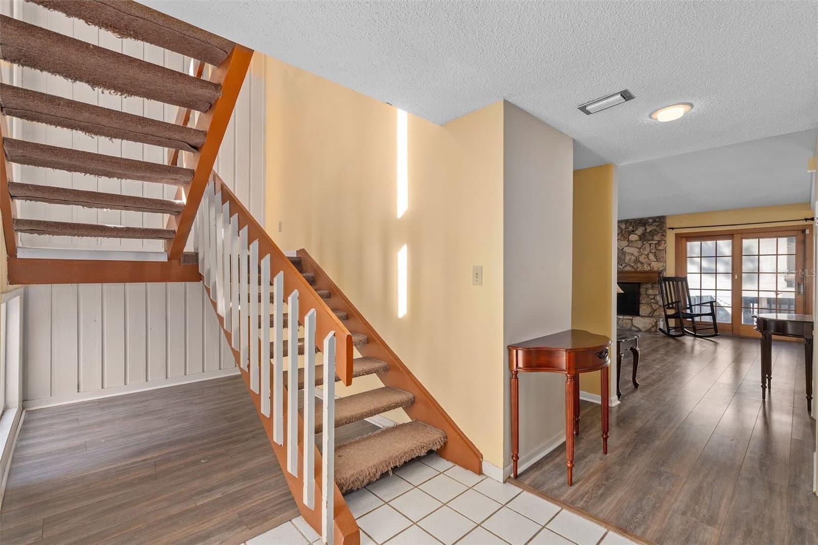 114 HIDDEN OAK