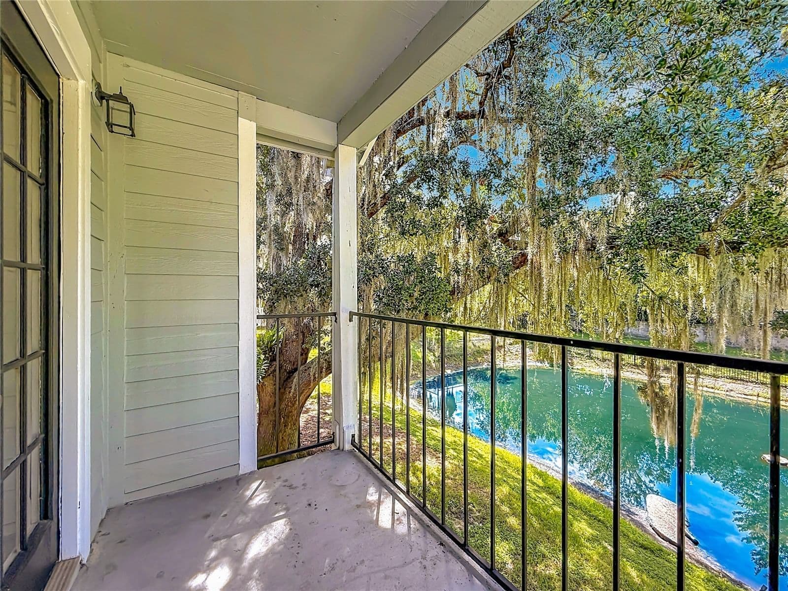 2550 ALAFAYA