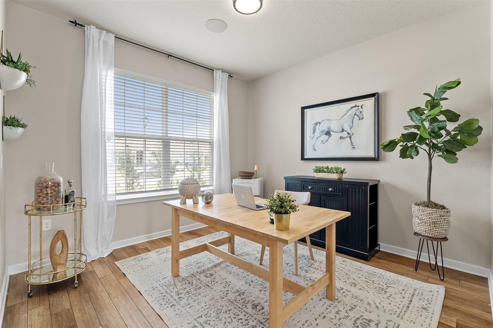 1444 GRAND PALM