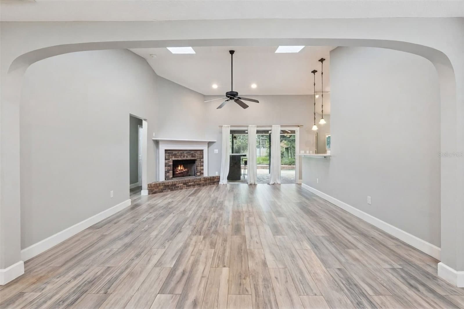 4507 WINDERWOOD