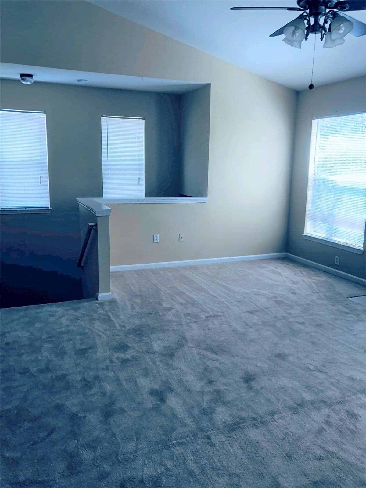 Photo 5 of 10561 VILLA VIEW
