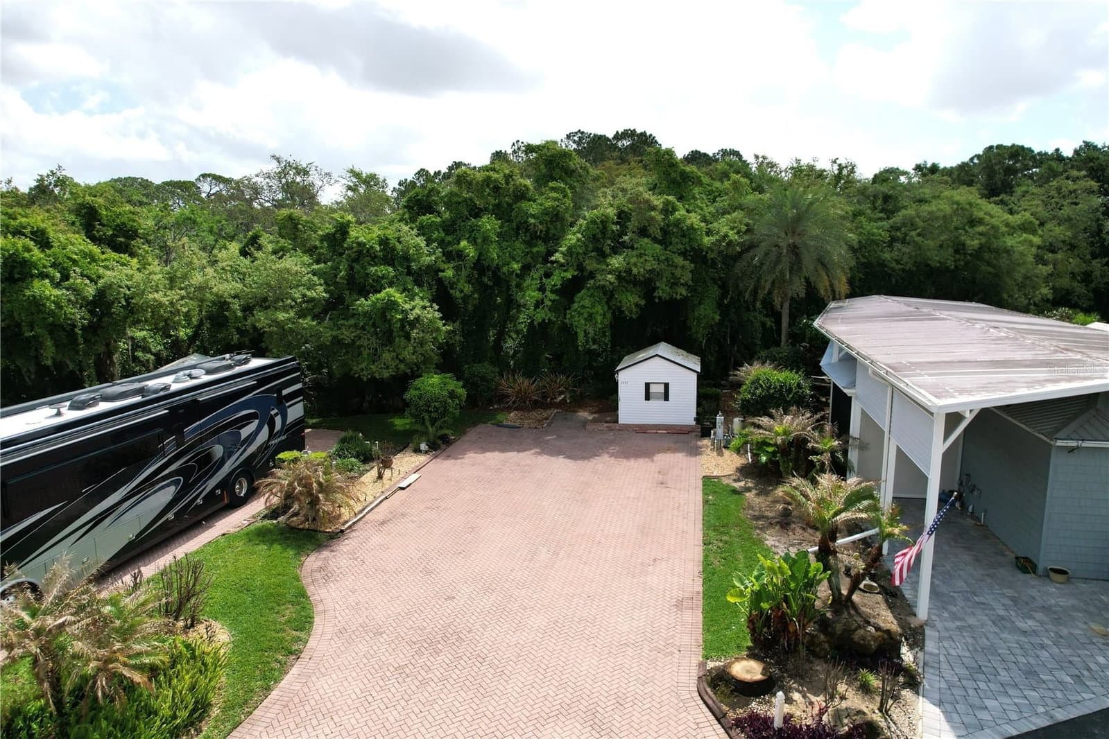 2457 ST GEORGE