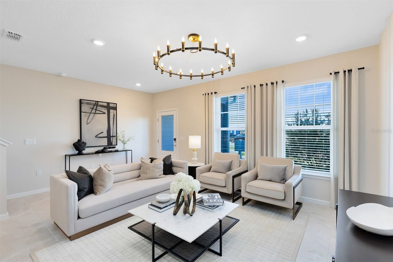 Photo 4 of 11571 HARBORVIEW