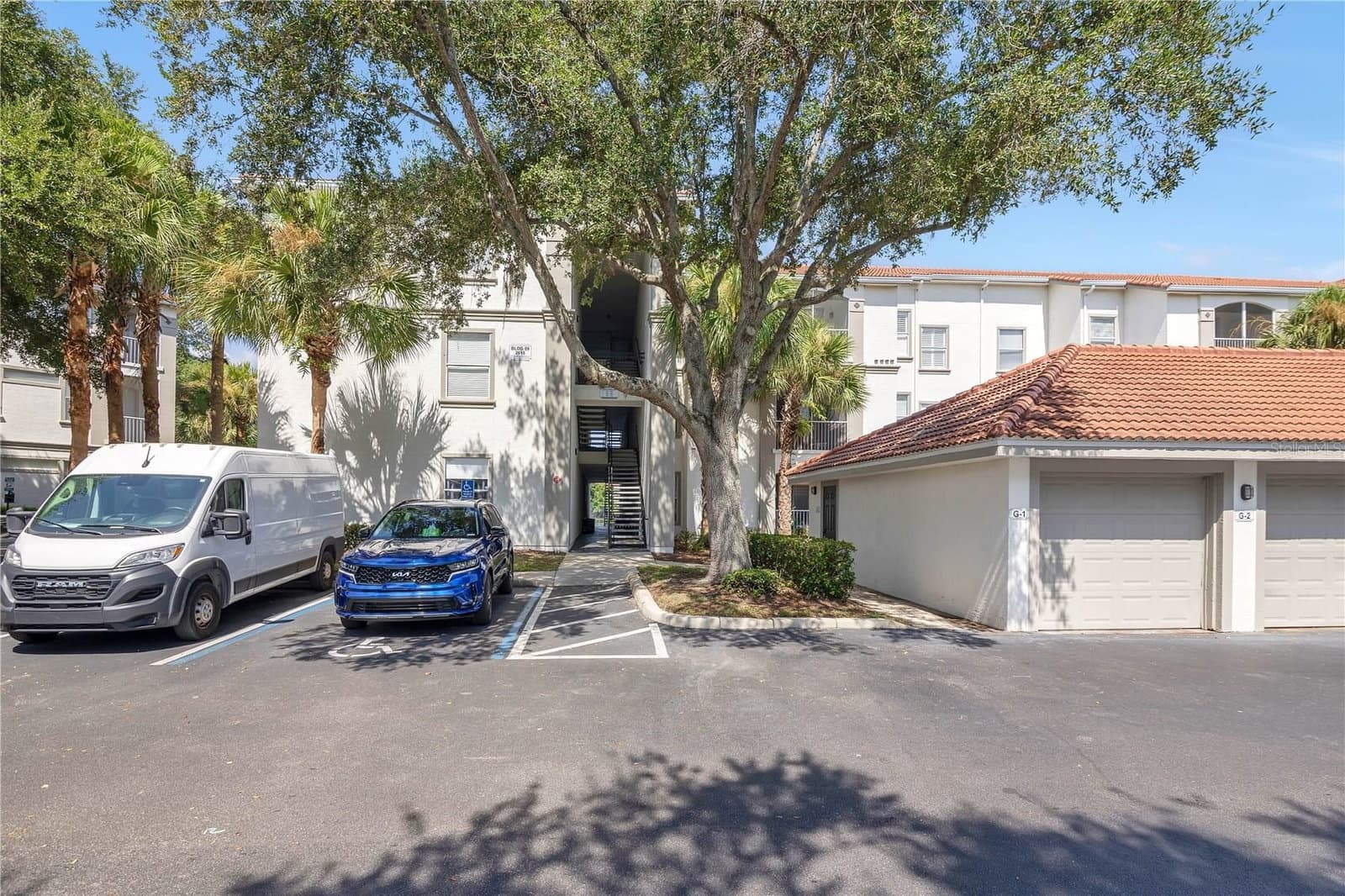 2615 MAITLAND CROSSING
