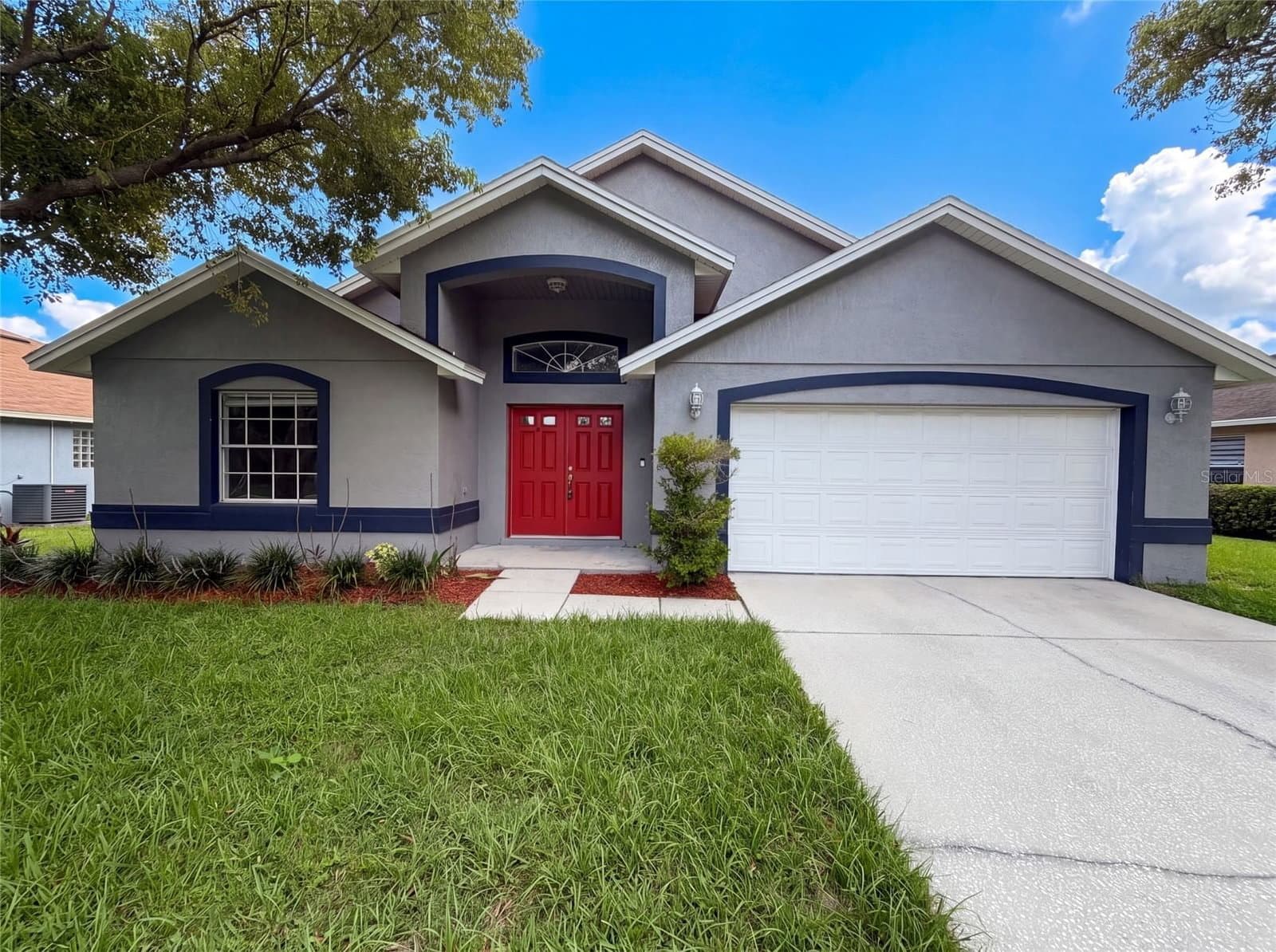 721 SUNBURST COVE